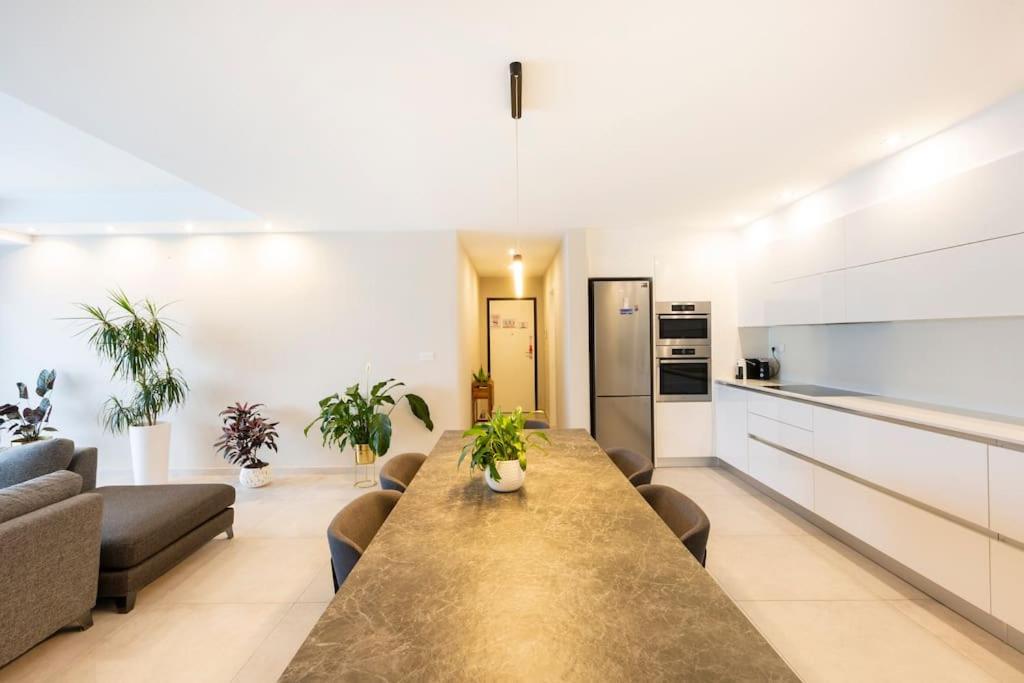 Ngh12 - Lovely And Spacious 2 Bedroom Apartment Naxxar Esterno foto