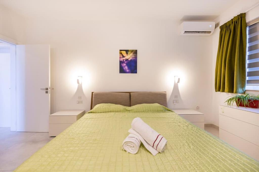 Ngh12 - Lovely And Spacious 2 Bedroom Apartment Naxxar Esterno foto